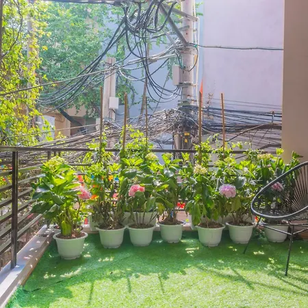 La Sen Westlake Tay Ho Homestay Hanoi Exterior photo