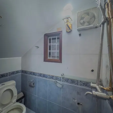 La Sen Westlake Tay Ho Homestay Hanoi Exterior photo